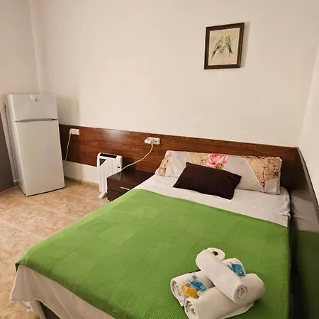 Гостевой дом Sol Celeste Льорет-де-Мар