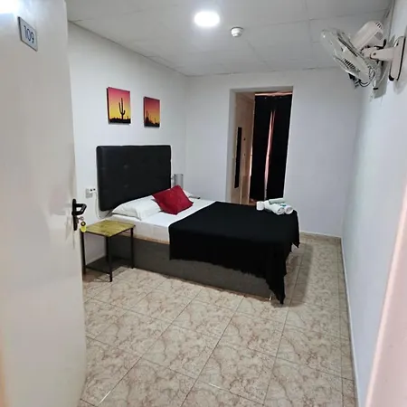 Sol Celeste Льорет-де-Мар