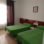 Pensión Sol Celeste 3*